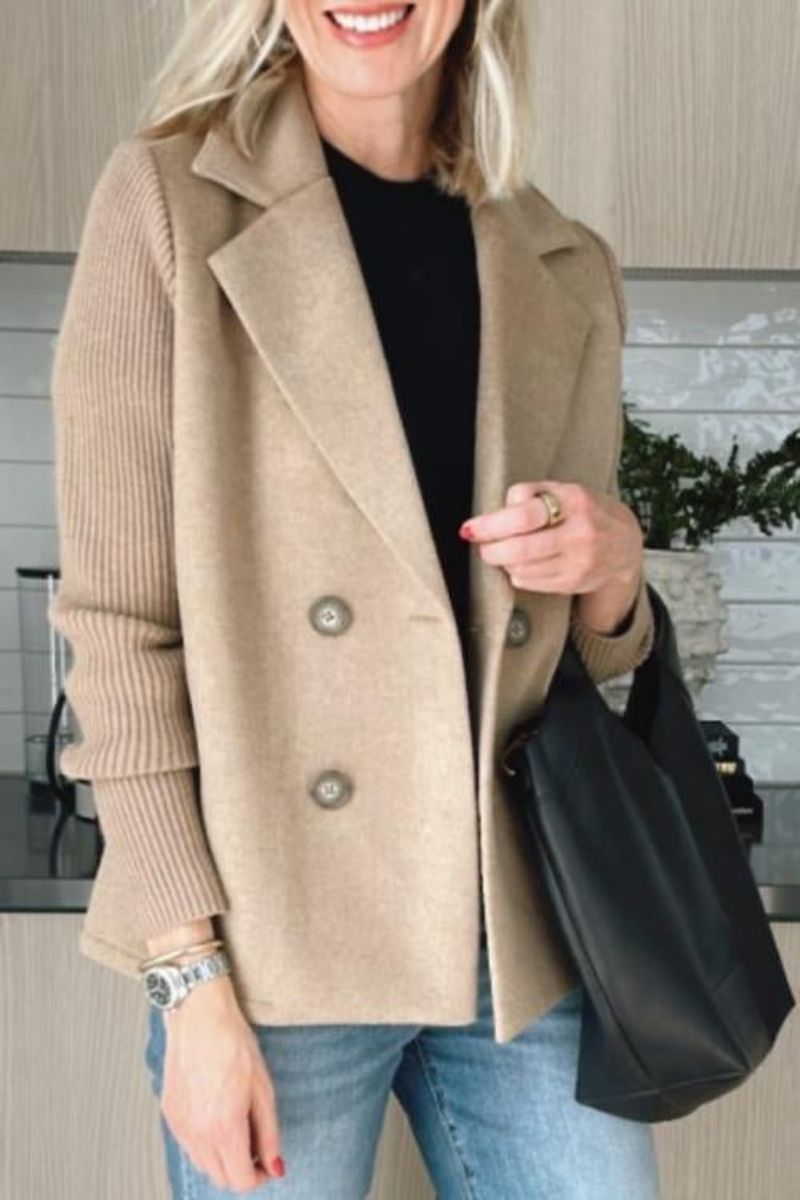Dames Blazer met Gebreide Mouwen en Dubbele Knopenrij