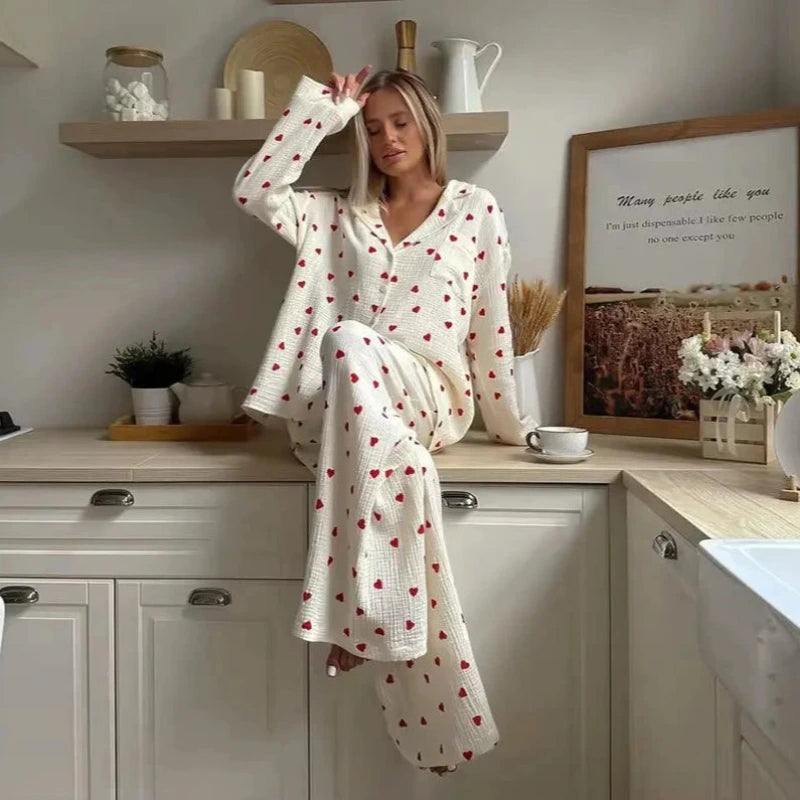 Pyjamaset met hartjesprint voor dames